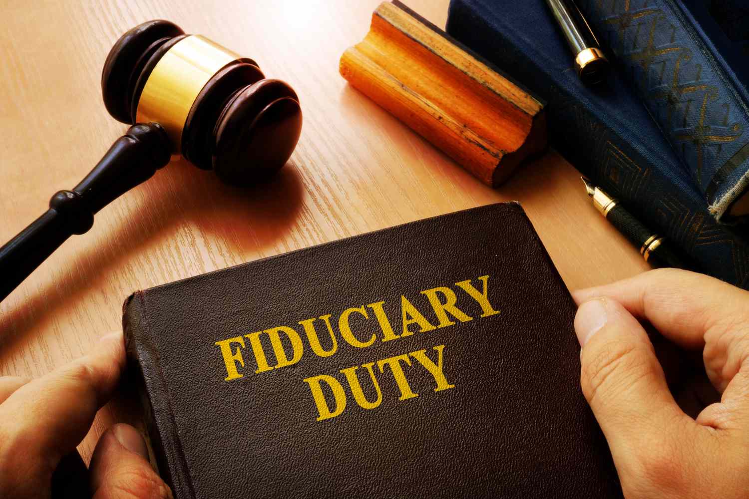 Hukum Fidusia, Pengalihan dan Hapusnya Jaminan Fidusia, Lawyer Jogja, Best Law Firm in Jogja, The Best Advocate in Jogja, Consultant Legal, Pengacara Jogja, Pengacara Sleman, Pengacara Bantul, Advokat Jakarta, Pengacara bisnis, Legal In House, Law Firm in Jogja